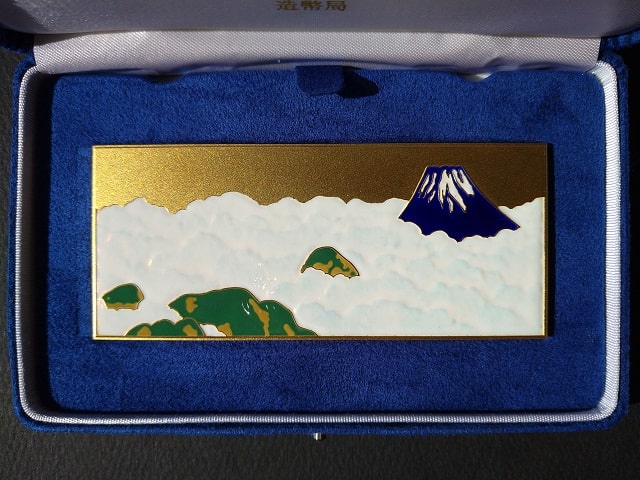 群青富士の表面